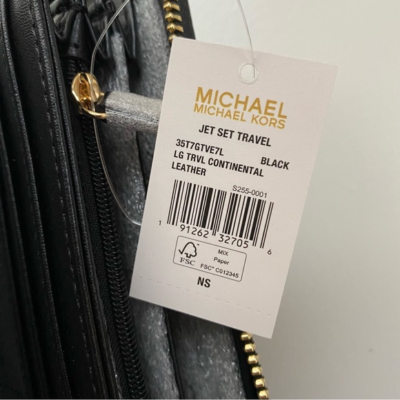 NWT Michael Kors Jet Set Travel Large Pebbled Leather Wristlet - Picture 3 of 15